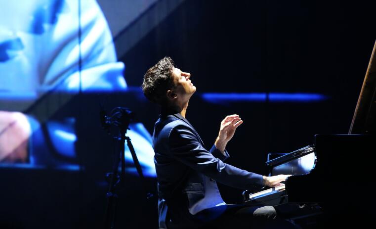 ������ķ������˭���� �����ʵ������������������