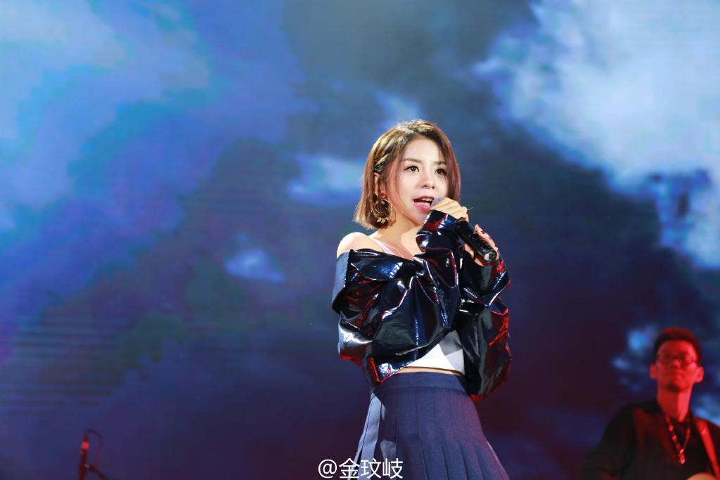 ����᪸����������� Ļ����Ϊ���ִ���������ʮ��