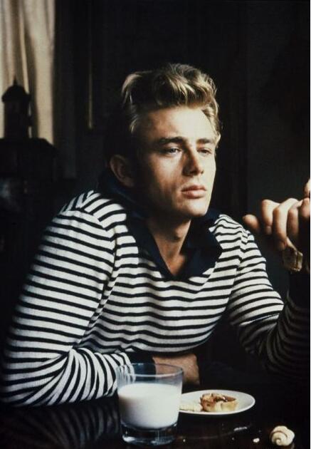 ղķ˹�϶����۾���ʲô��ɫ ��Ϊʲôΰ��