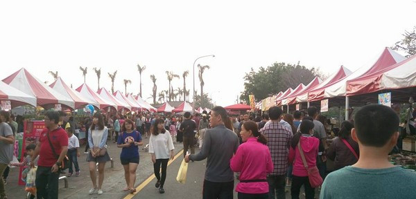 ��·����������ʬ ̨��С����·���ְ��½�ʬ�Ż�·��