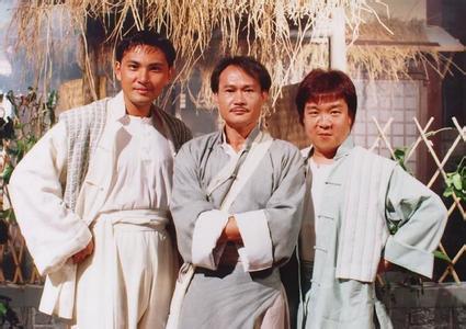 ����Ӣ��Ļ�éɽ���� ����Ӣ��ʵ�е�ͽ�ܶ���˭