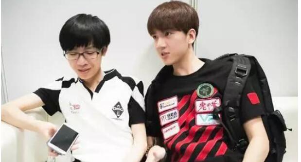 ˾������Ϊʲô�аɻ� ˾������Ϊʲô��Ц�������