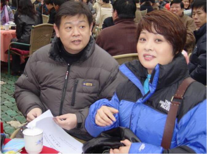 傅彪妻子张秋芳已再婚了 张秋芳和新丈夫照片有吗