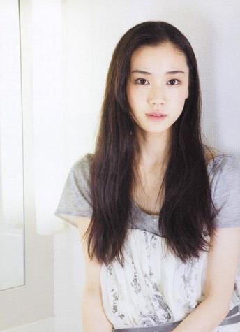 苍井优减肥前后照片 苍井优为什么不红了