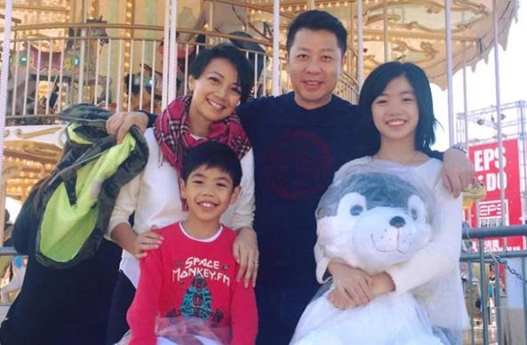 �����Ǻ�˭������ �����Ǻ͵���������