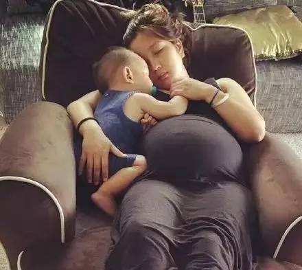 赫子铭出轨对象是谁 赫子铭何洁谁性不和谐