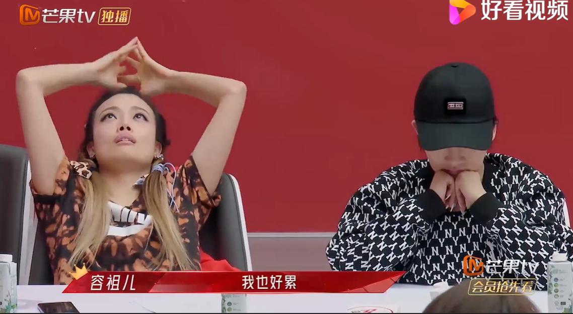 ��С��������������ô���� ��С�������ִ�����һ��ʲô��Ŀ