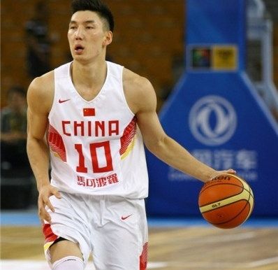 可兰白克现任女友照片 可兰白克年薪多少钱