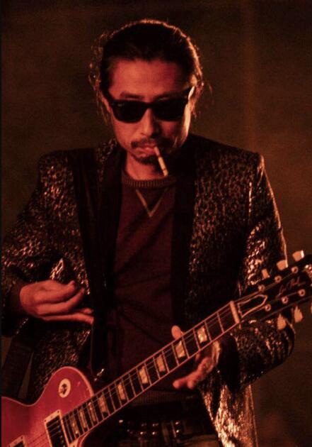 л��Ц�ǲ���������֢�Ĳ� �����й�ҡ��Ȧ�ĵ�λ���