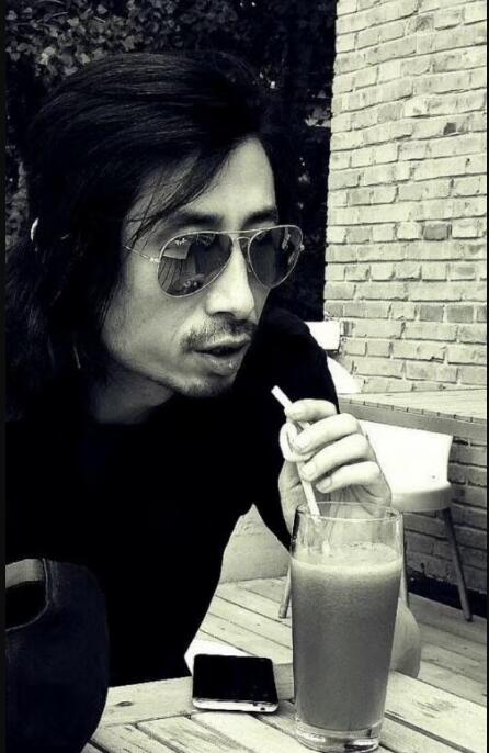 л��Ц�ǲ���������֢�Ĳ� �����й�ҡ��Ȧ�ĵ�λ���