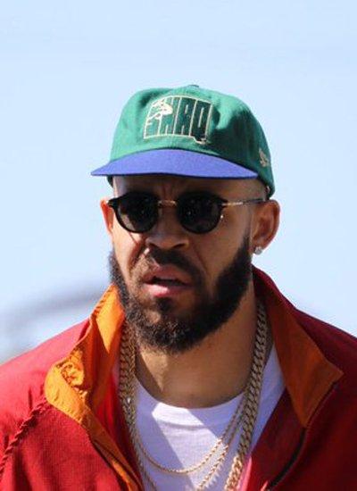 ���Ϊʲô��ôɵ ����μӿ���������Ƶ