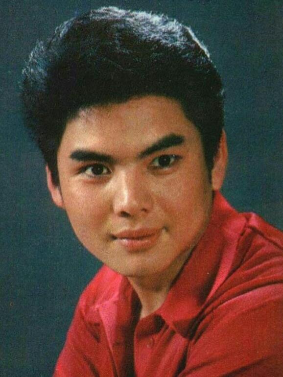 �������Ϲ����������� �������뽪�����Ů���ع�