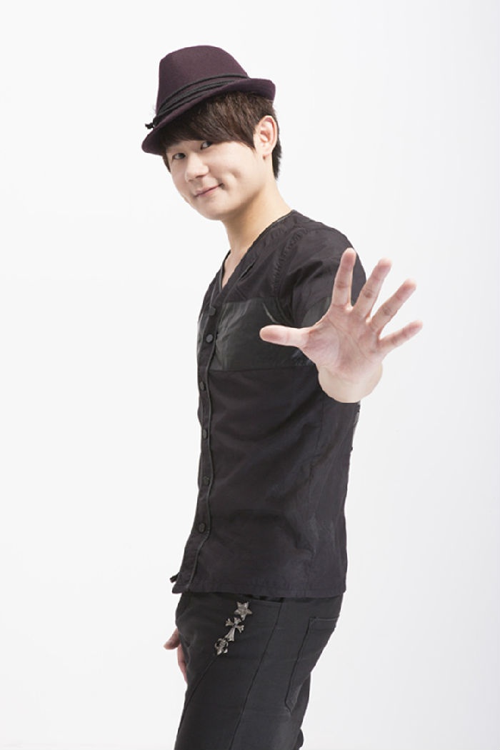 ��һ��ģ���ֿ���ƭǮ ��һ�����ϴ�ȫ