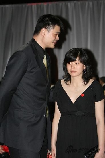 姚明6岁女儿身高超过1米5 姚明老婆身高揭秘