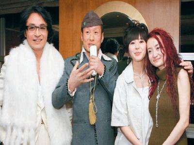 ���˸��˼������� ����ǰ��������˭