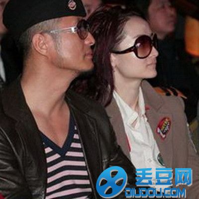 ���˸��˼������� ����ǰ��������˭