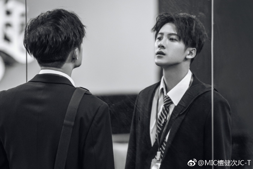 ̴����Ϊ��Ů������˿�¼� ̴��������Ů����˭