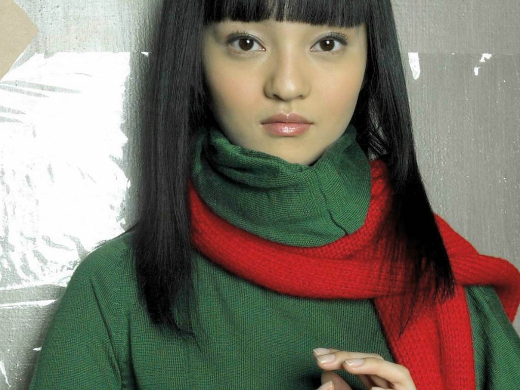 ���غ���ĸ��Ϊ���ַ� ���غ�����ĸ�ٵ���ҵ����