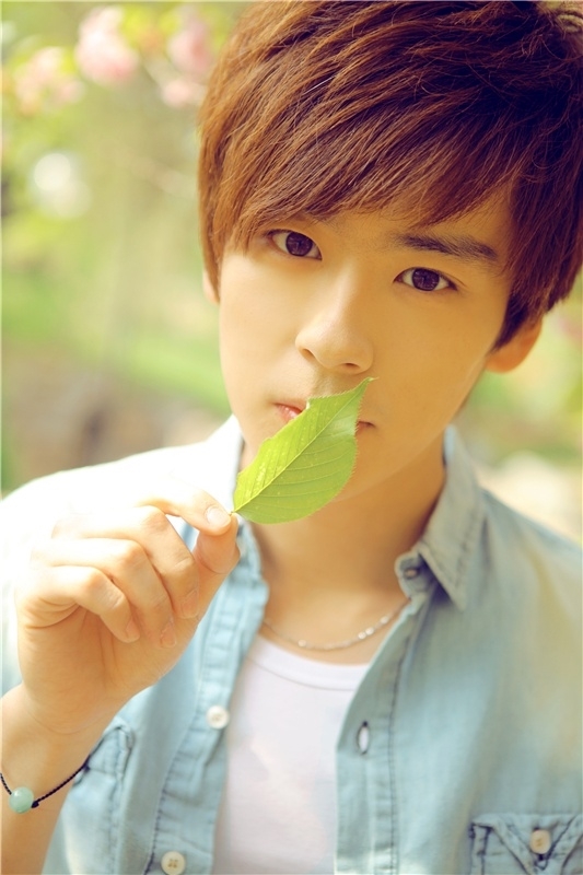 κ������С᰽������ κ�����ͺ�һ�����Ա�ͼ