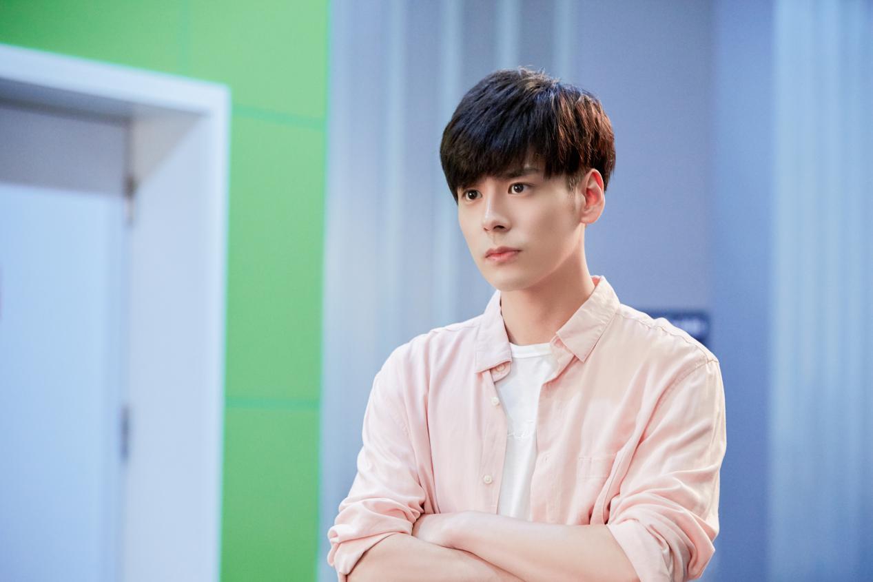 κ������С᰽������ κ�����ͺ�һ�����Ա�ͼ