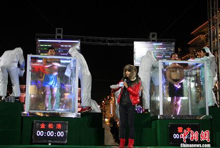 金松浩挑战不可能怎么做到的 金松浩挑战冰王现场组图