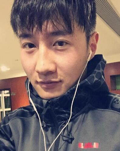 �װٺγ���С������˭ʲô���� �װٺ�Ȧ����Ʒ����