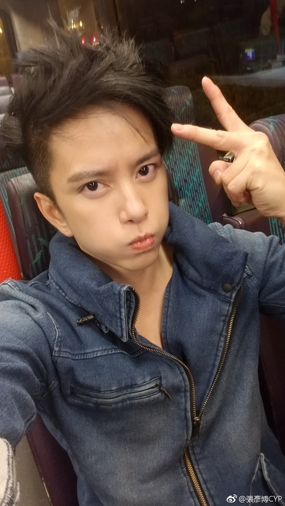 张彦博真实身高多少张彦博的身高看来还挺保密的,目