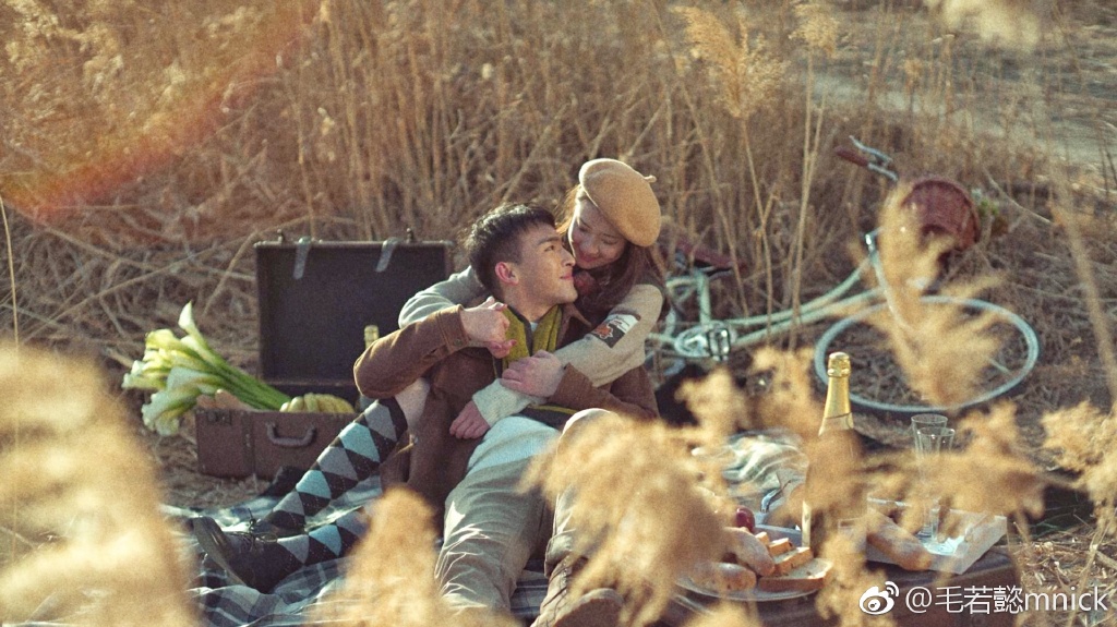 ��β��ǰ����ë��ܲ������Ƭ ë��ܲ������ͬ����