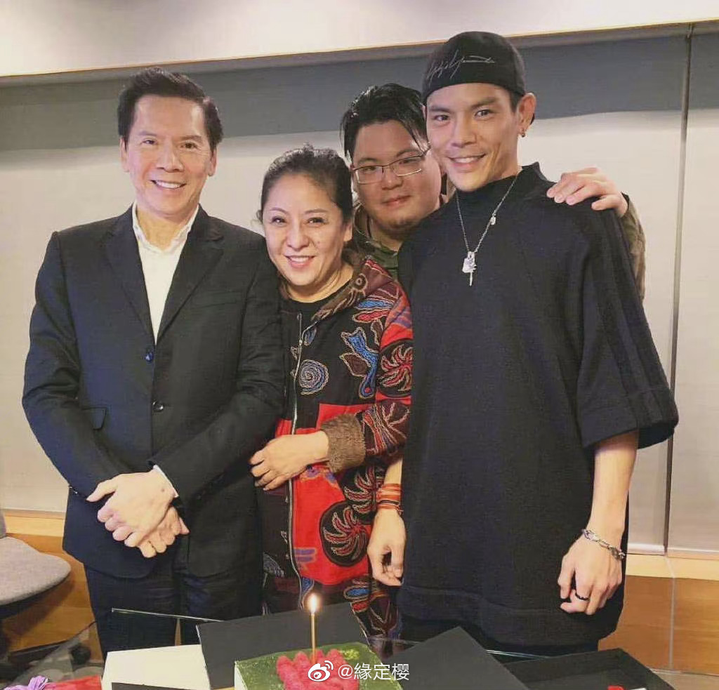 �����ǳ���������� ���Ƕ�������