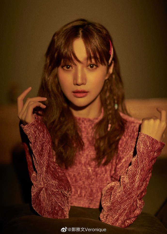 经过jd小编的多方打听,得知郑雅文是1989年8月15日出生的,今年31岁了