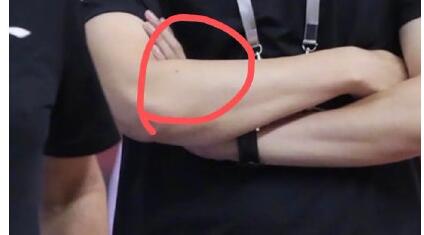 ������������ CBA��һ˧�����������鱬���������