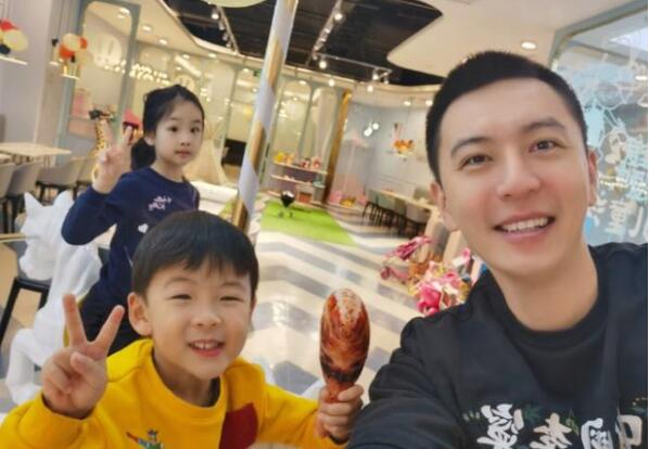 ������������ CBA��һ˧�����������鱬���������