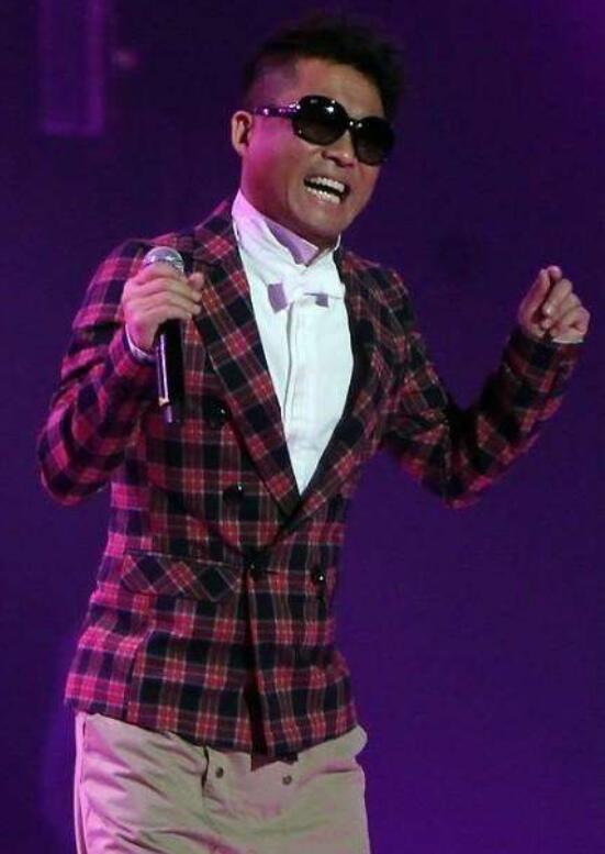 ��ģ�ں����������� ��Ϊʲô����ʮС��