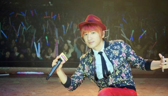 歌手后弦初恋女友是谁 后弦隐婚老婆女儿资料图片遭曝光