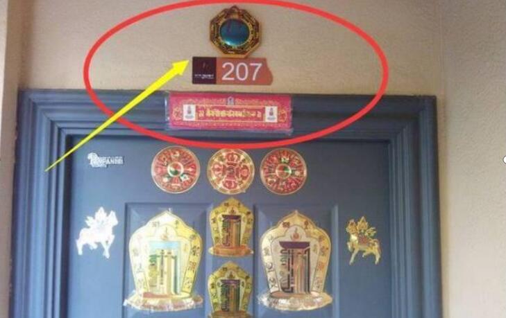 ���԰������˼������� Ϊ��˵���˰��Ծ��͵�ù