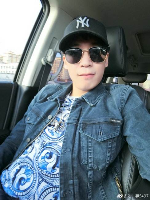 ��һ����ȳ�Ӳм����� ��һ��Ϊʲô��Ů����