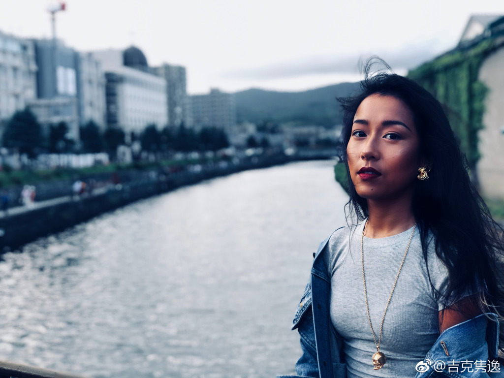 ��������Ƥ�����Ǽٵ��������� ����������ǰ�ܰ�