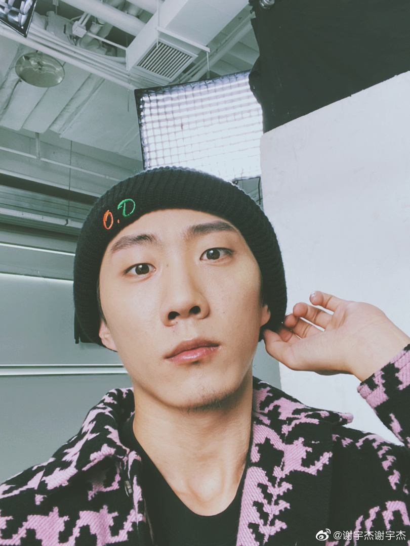 谢宇杰年龄多大了 他为什么叫包工头,melo