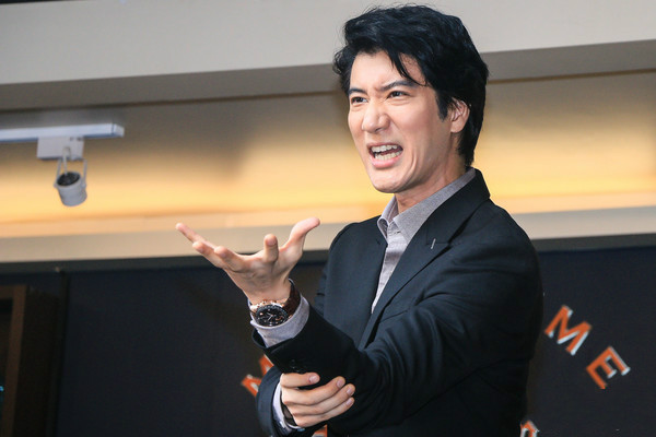 �����꿪������Ů��˿Ϯ�� �����ӱ����ҡ�ʹ��̱��