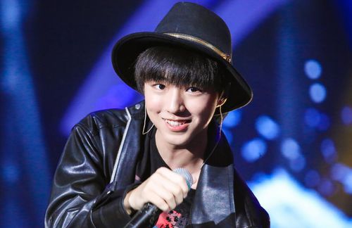 ��������������̽���� ��������Ůװ����������