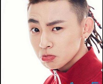 �й�����������ʲô��ͷ ����С�����ϳ���ʲô��