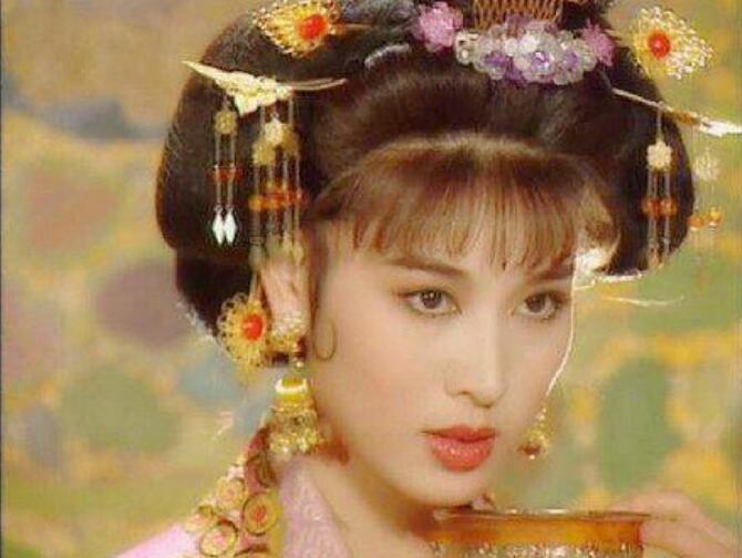 ��֣ˬ��С֣ˬ�ĸ�Ư�� ��֣ˬ���߸�������