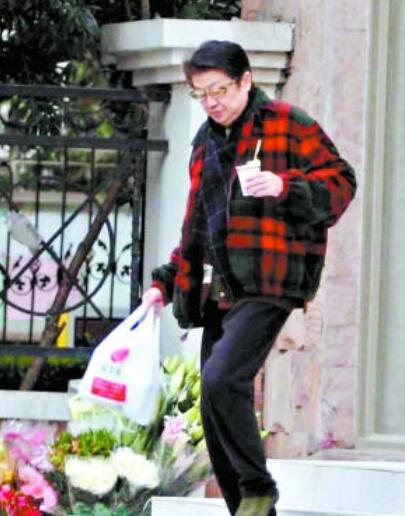 �����ĸ��֣�����ʲ����ٺ���Ǯ�� ֣����ȥ������Ϊ����