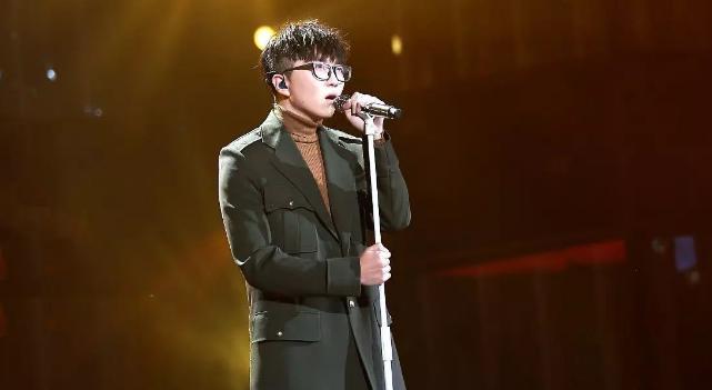 �����������ֹ�˾����ǩԼ�������� ����������������˭���