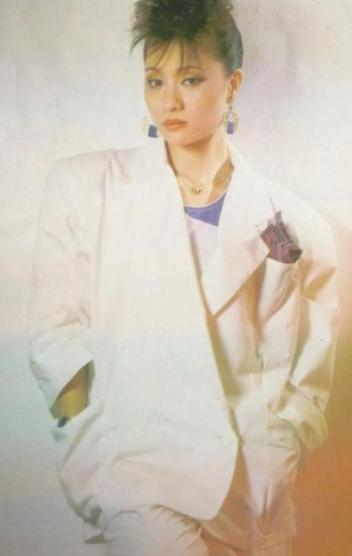 王雪娥年轻时候的照片 她是哪个唱片公司的