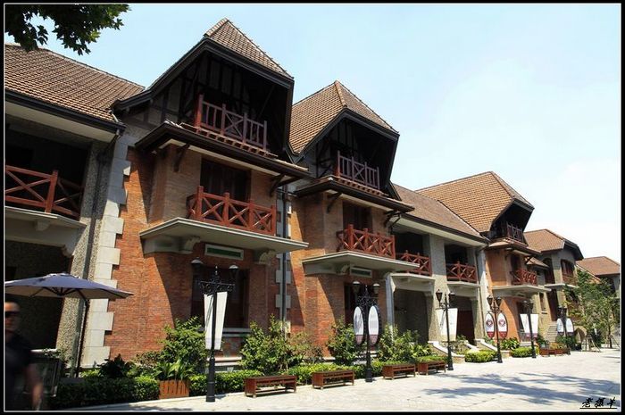 �Ϻ�˼�Ϲ��ݱ������ Ԭ��Ԫ�������˵83�����Լ���������