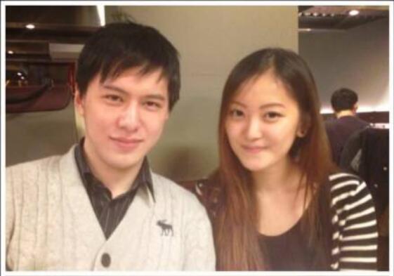 ����Ҷ�մ���˭�������� Ů����������