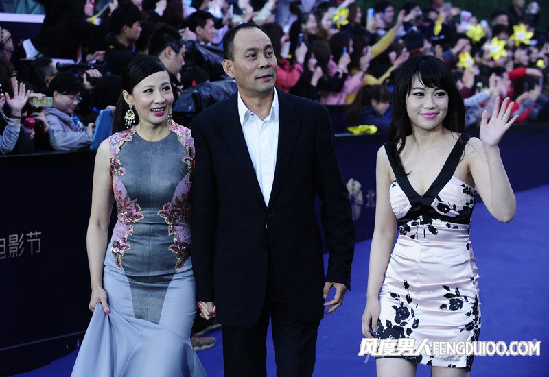 ��쿺�÷�޷��Ա��� ��쿺��Źⱱ��Ů����Ƭ