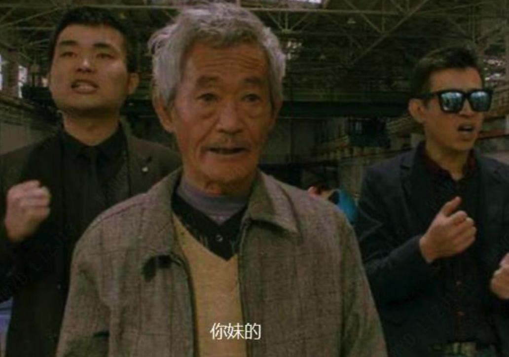 Ӧ����Ϊʲô����ү ��ү�ǹ���һ����Ա��