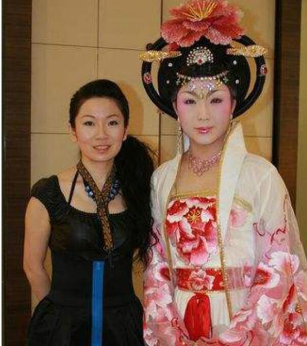 李雨儿哪年出生的多大了 她现在的老公是谁